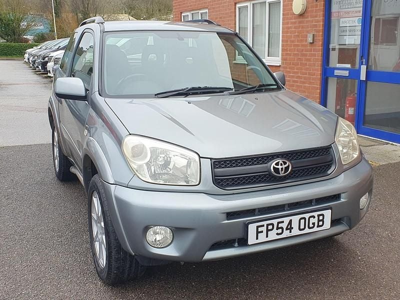 Used Toyota RAV4 147 HP (108 kW) 2004 Green SUV