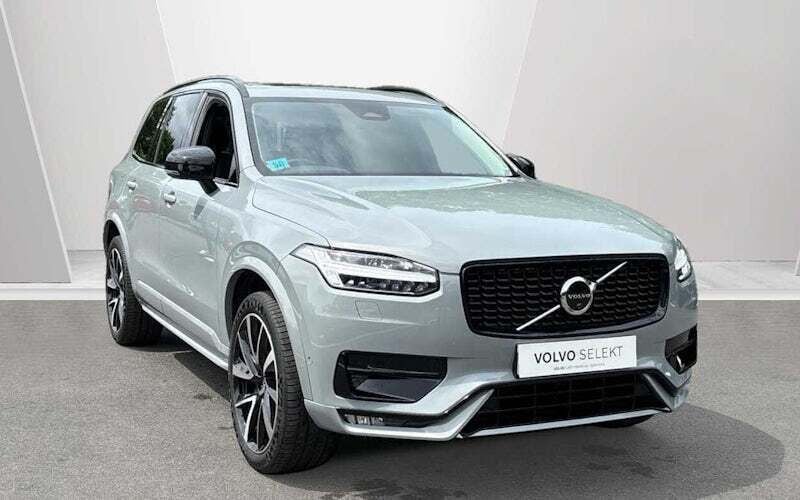 Used 2025 Volvo XC90 Plus SUV | £46,495 (Fair price) - Image 1/3