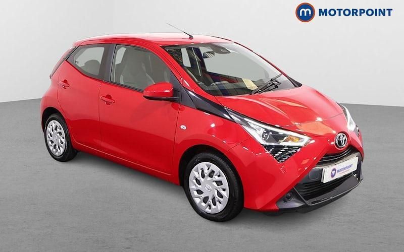 Red Used 2021 Toyota Aygo X-play Hatchback | £8,299 (Good price) - Image 1/4