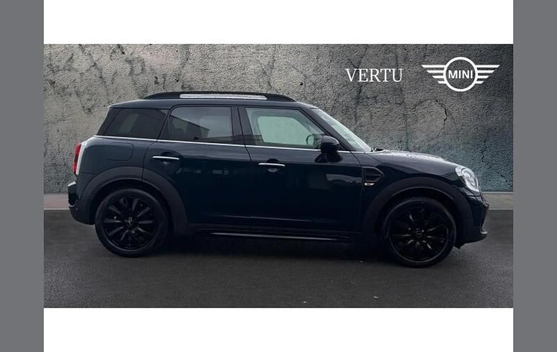Used Mini Cooper Countryman 134 HP (98 kW) 2017 Blue SUV