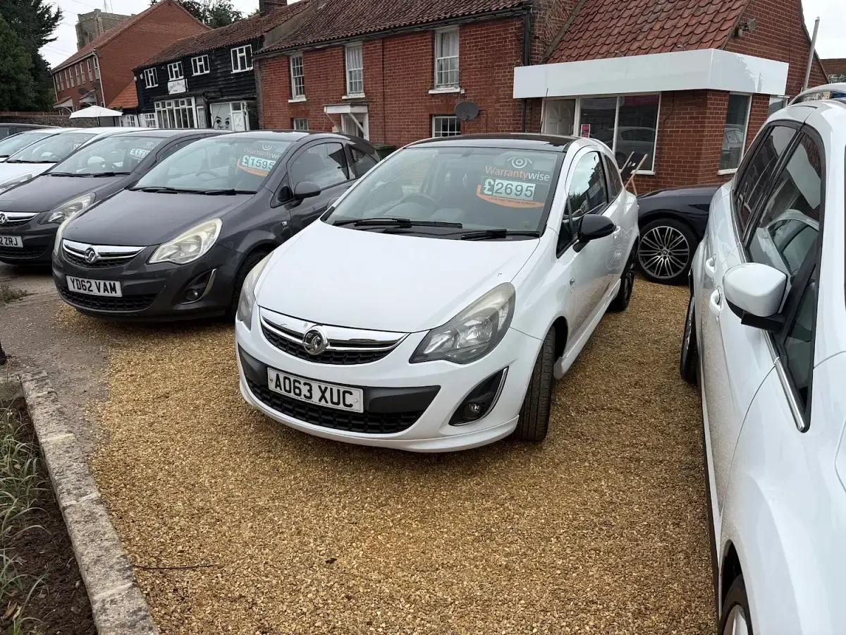 Used Vauxhall Corsa Edition 2014 White Hatchback