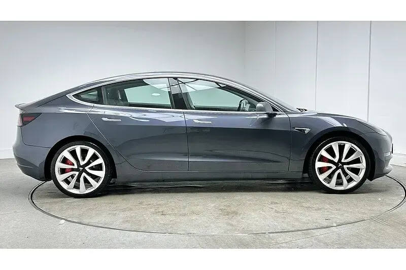 Used Tesla Model 3 Performance 461 kW (627 HP) 2019 Grey Sedan