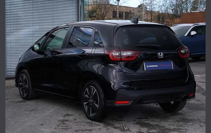 Second-hand Honda Jazz Advance 122 CP (89 kW) 2025 Negru Hatchback
