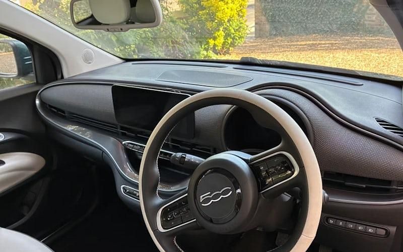 Used Fiat 500e 86 kW (118 HP) 2026 Hatchback