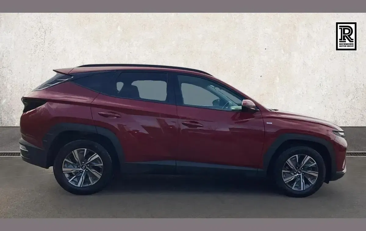 Used Hyundai Tucson SE 230 HP (169 kW) 2023 Red SUV