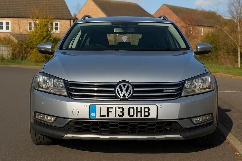Used 2013 VW Passat Alltrack Estate | £5,495 - Image 1/1