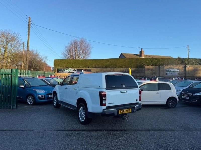 Used Isuzu D-Max 2019 White Pickup