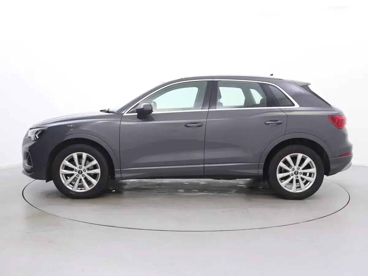 Usado Audi Q3 Sport 150 HP (110 kW) 2021 Cinzento SUV