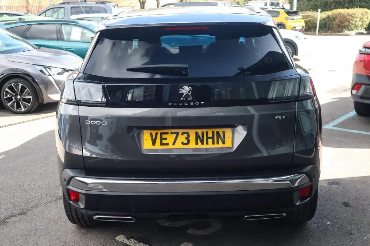 Gebraucht Peugeot 3008 GTi 134 PS (98 kW) 2023 Grau SUV