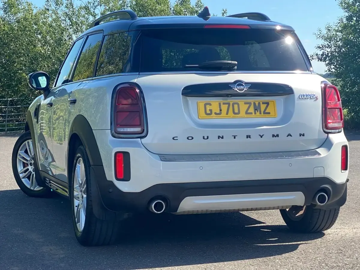Used Mini Cooper S Exclusive 2020 White silver Hatchback