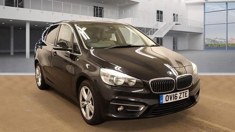 Black Used 2016 BMW 218 Luxury Line Hatchback | £8,495 (Fair price) - Image 1/4