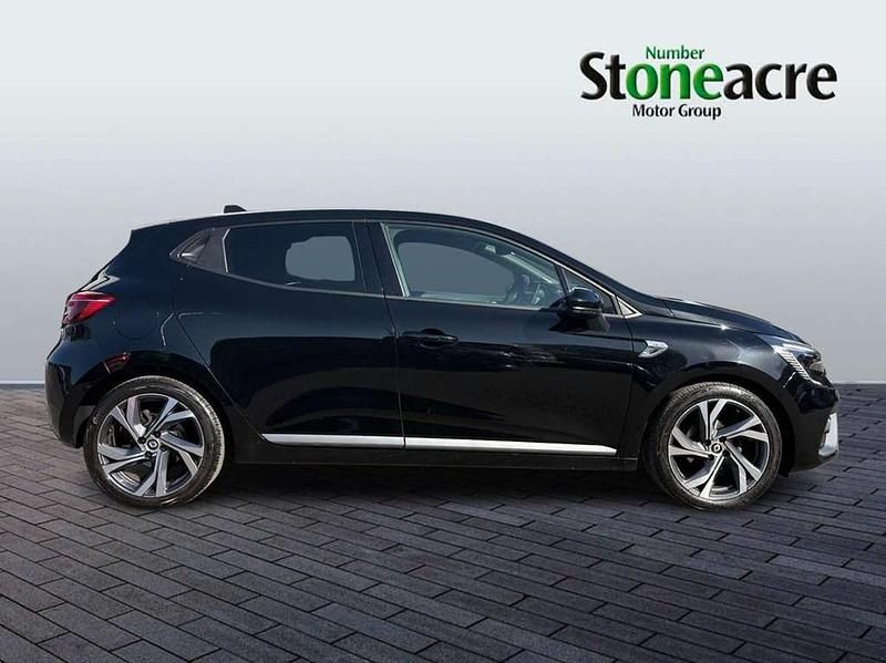 Used Renault Clio V RS Line 88 HP (64 kW) 2023 Black Hatchback