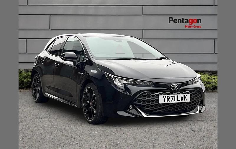 Used Toyota Corolla Sport 180 HP (132 kW) 2021 Black Hatchback
