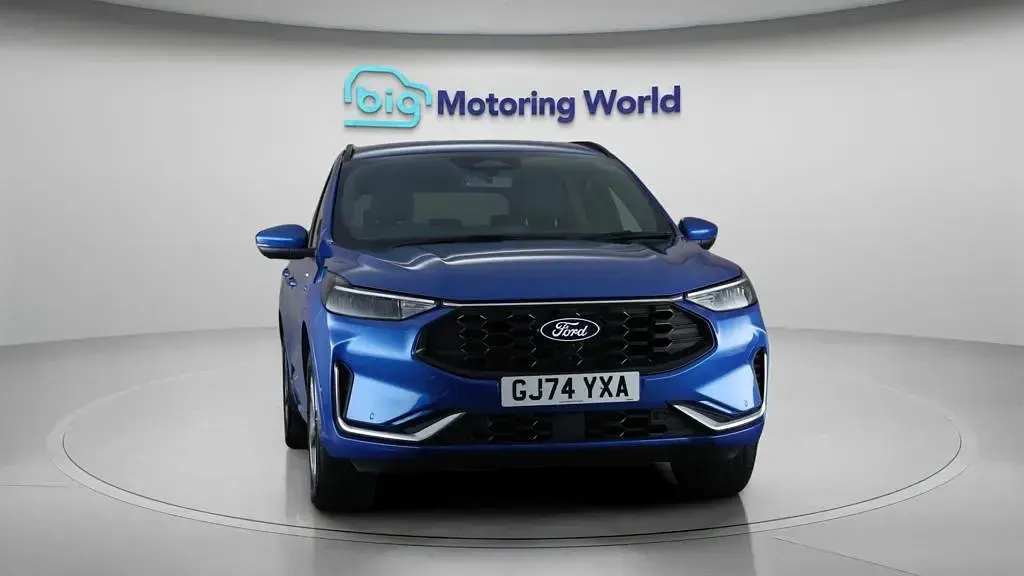 Used Ford Kuga ST-Line 243 HP (178 kW) 2024 Blue SUV