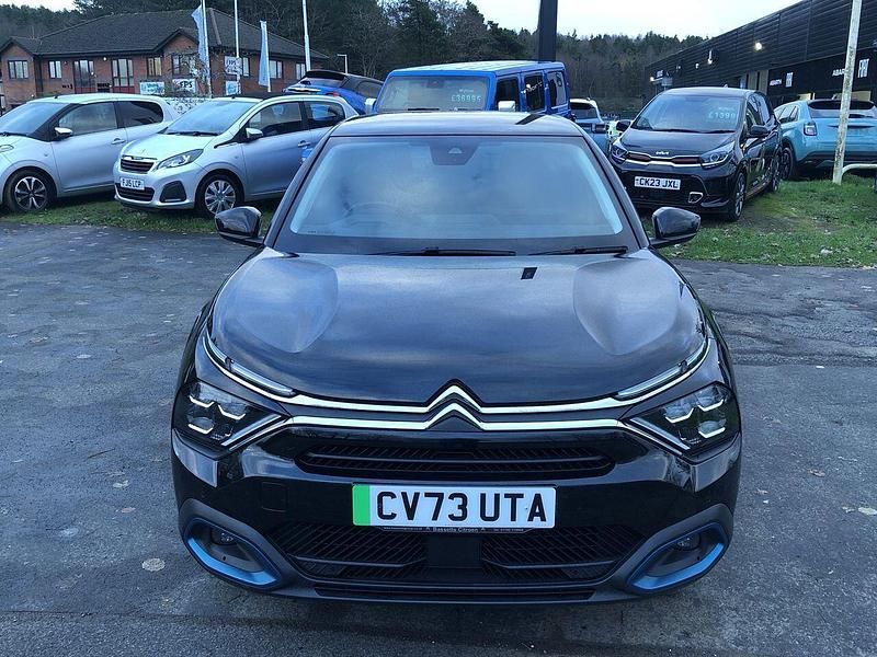 Black Used 2023 Citroën e-C4 Shine SUV | £13,495 (Fair price) - Image 1/4