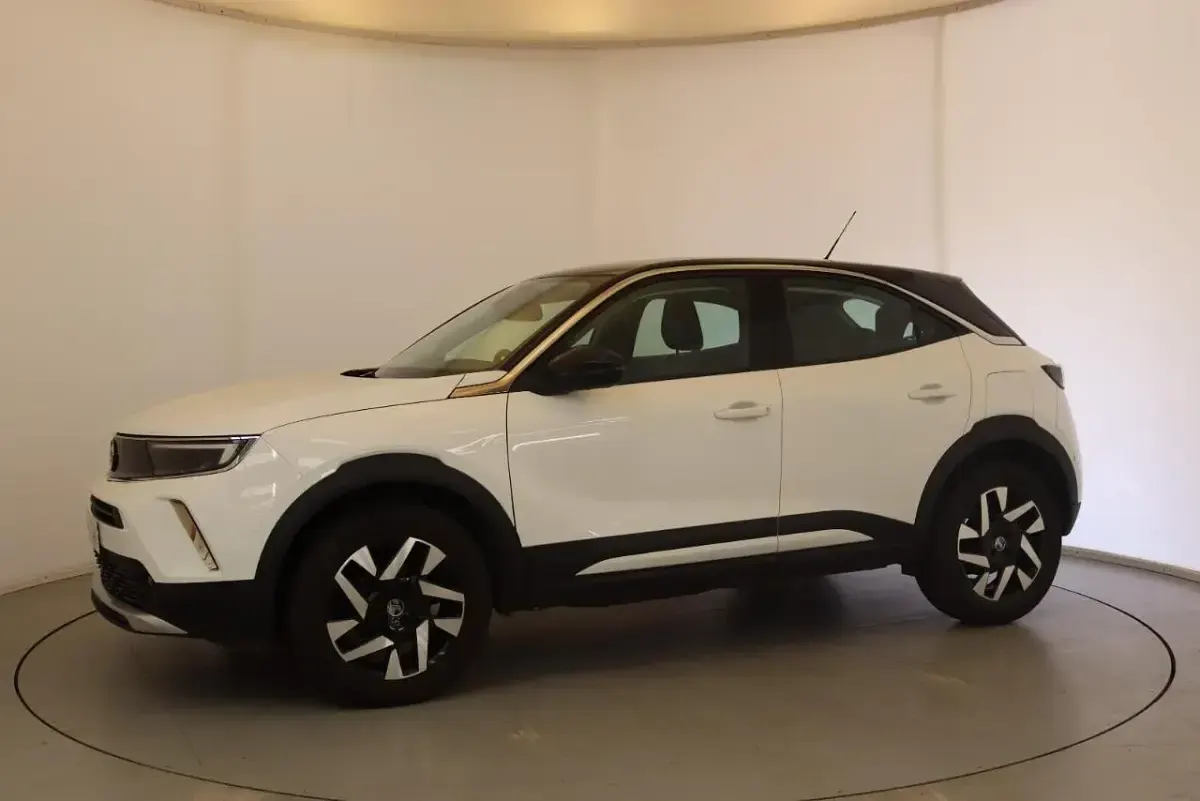 Used Vauxhall Mokka Edition 128 HP (94 kW) 2022 White SUV