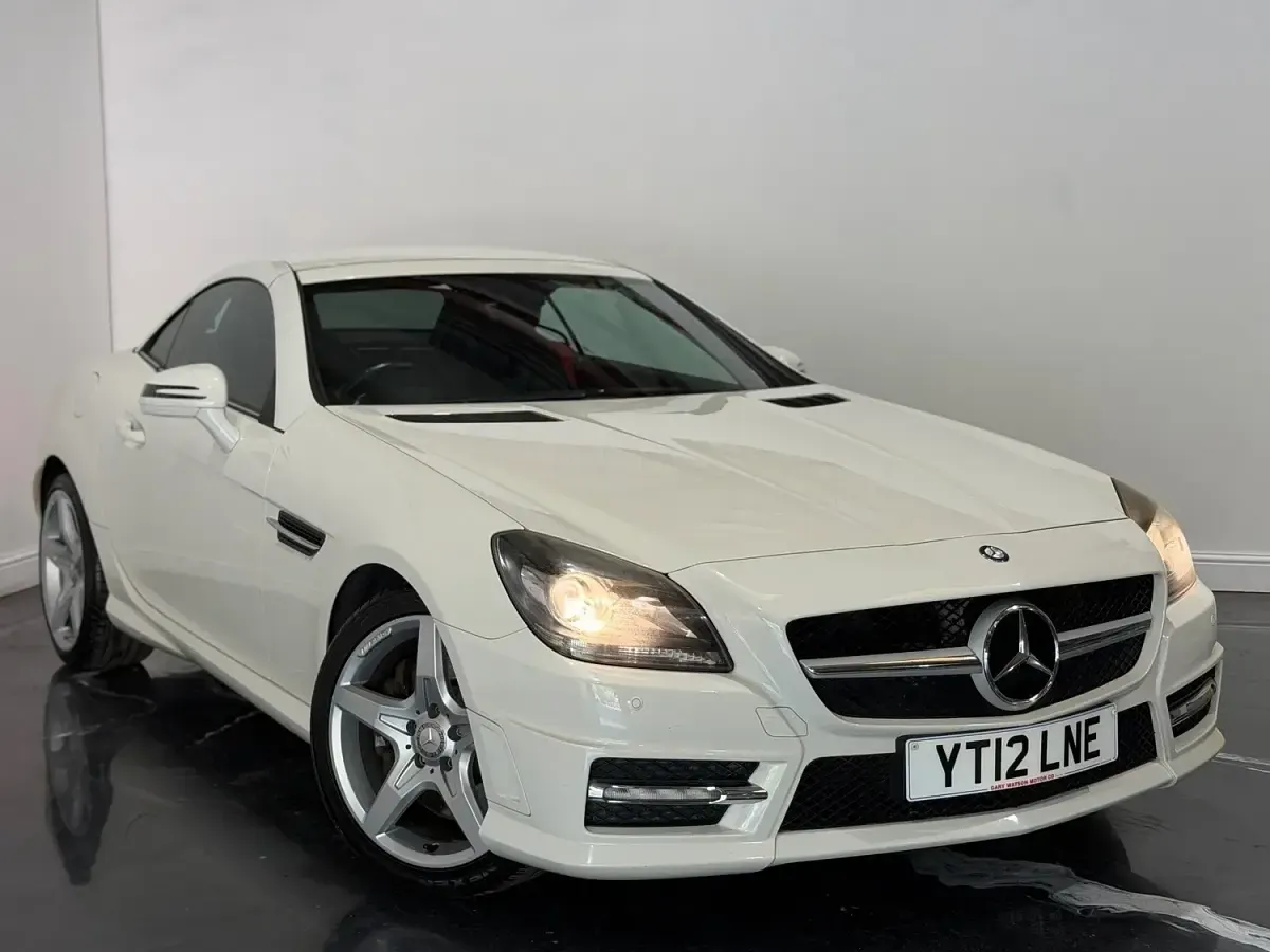 Used Mercedes SLK200 AMG 2012 White Cabriolet