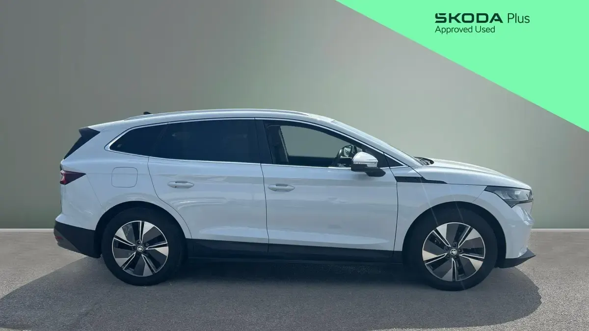 Used Skoda Enyaq iV ecoSuite 150 kW (204 HP) 2023 White SUV
