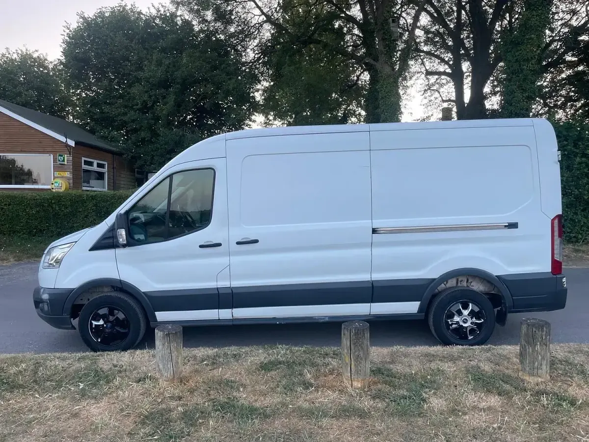 Used Ford Transit 100 HP (73 kW) 2016 White Van