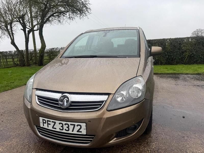 Used Vauxhall Zafira Design Edition 2013 Brown MPV