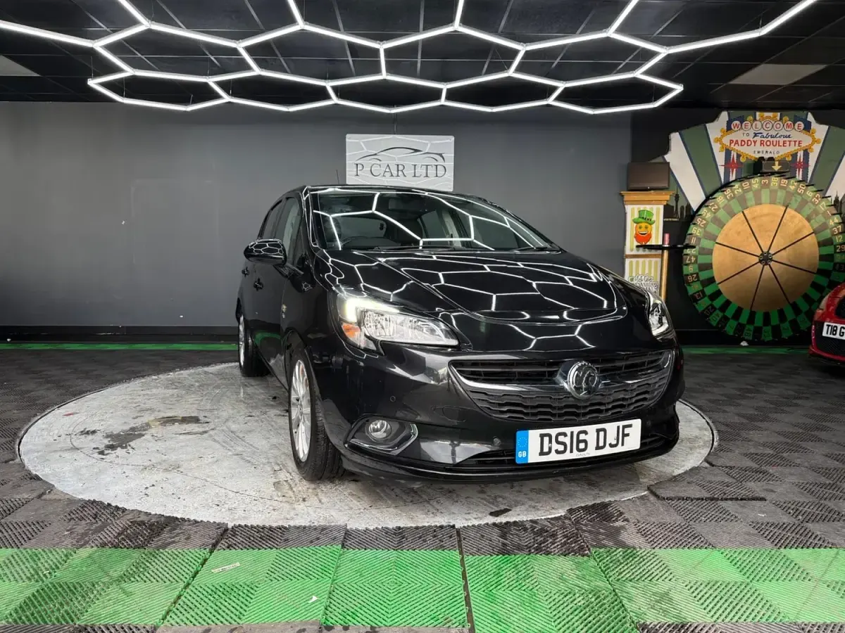 Used Vauxhall Corsa 90 HP (66 kW) 2016 Black Hatchback