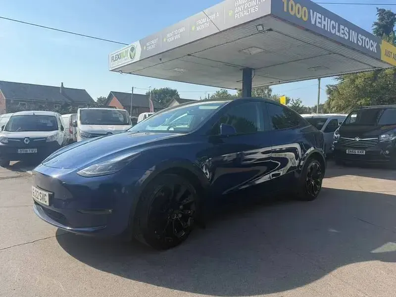 Used Tesla Model Y Long Range AWD 378 kW (514 HP) 2022 Blue SUV