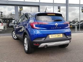 Used Renault Captur Iconic 140 HP (102 kW) 2021 Blue SUV
