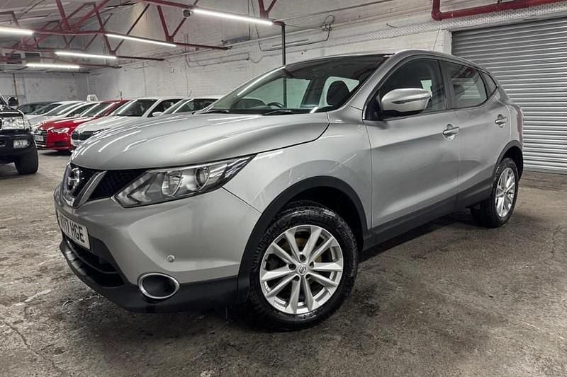 Silver Used 2017 Nissan Qashqai Acenta SUV | £7,400 (Super price) - Image 1/1