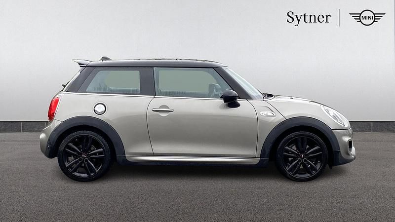 Used Mini Cooper S Hatch 189 HP (139 kW) 2019 Silver Hatchback