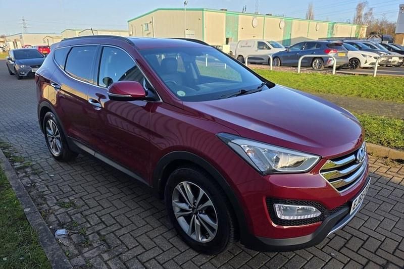 Red Used 2015 Hyundai Santa Fe Premium SUV | £8,995 (Good price) - Image 1/1