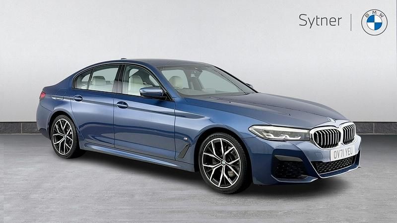 Blue Used 2021 BMW 520 M Sport | £25,500 (Good price) - Image 1/4