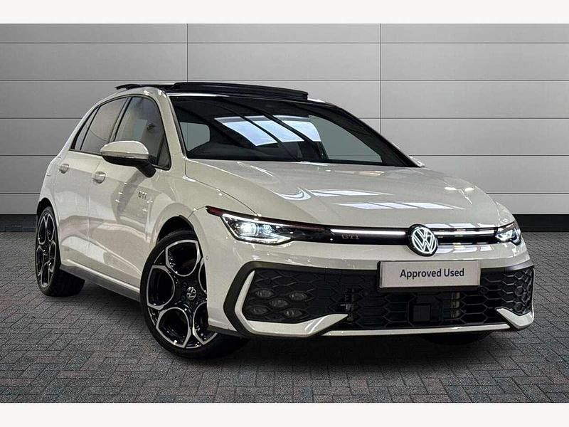 White Used 2025 VW Golf VIII GTI Hatchback | £37,991 (Expensive) - Image 1/4