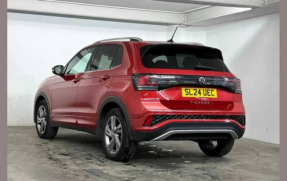 Used VW T-Cross R-line 115 HP (84 kW) 2024 Red SUV