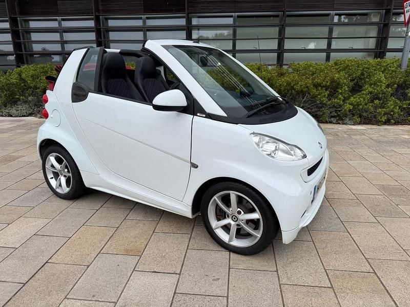 White Used 2012 Smart ForTwo Cabrio Pulse Cabriolet | £4,395 (A bit pricey) - Image 1/4