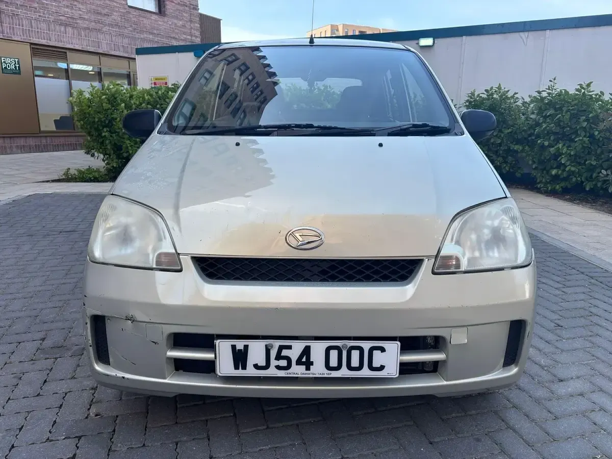 Used Daihatsu Charade 2004 Gold Hatchback