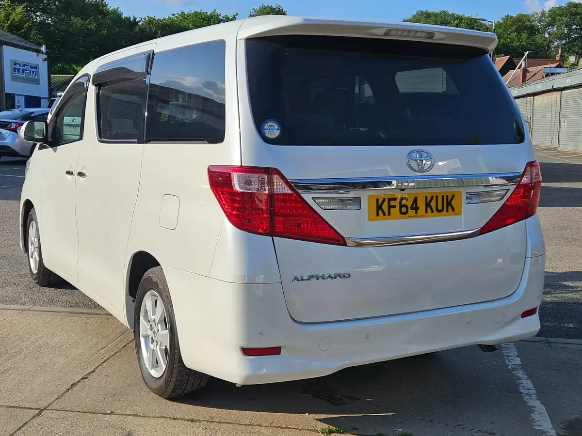 Used Toyota Alphard 2014 White MPV