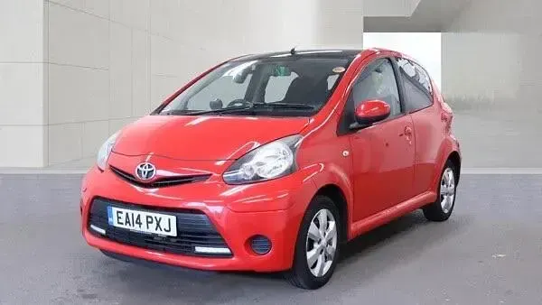 Used Toyota Aygo Style 2014 Multicoloured Hatchback