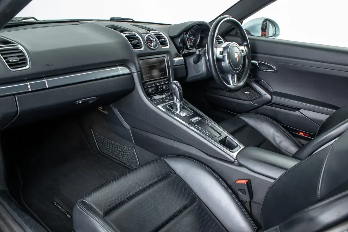 Used Porsche Cayman 2013 Silver Coupe