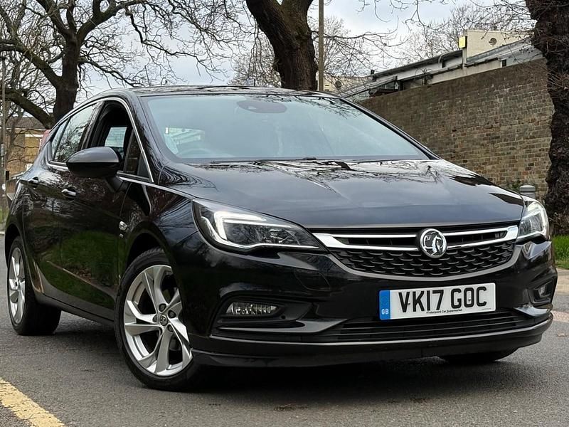 Used Vauxhall Astra SRi 2017 Black Hatchback