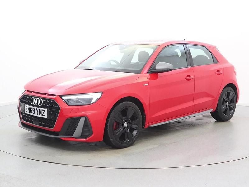 Used Audi A1 Competition 200 HP (147 kW) 2019 Red SUV
