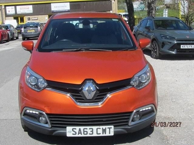 Usado Renault Captur Dynamique 90 HP (66 kW) 2013 Laranja SUV