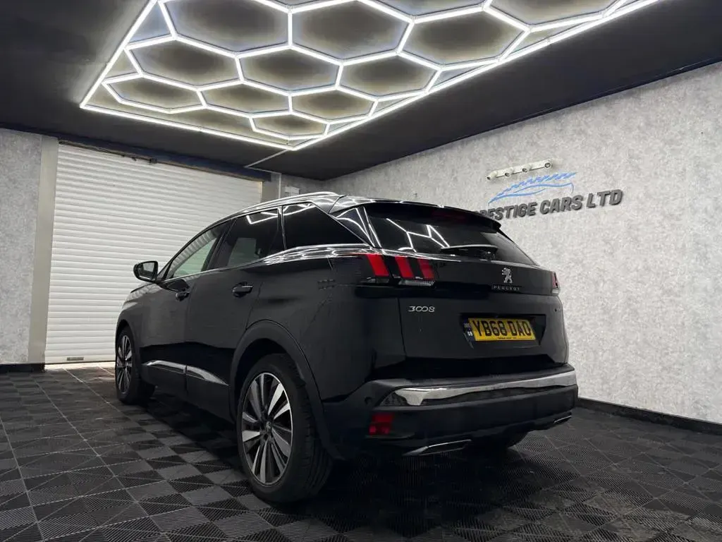 Used Peugeot 3008 Premium 2018 Black SUV