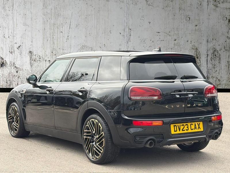 Used Mini Cooper S Clubman Untold Edition 176 HP (129 kW) 2023 Black Estate