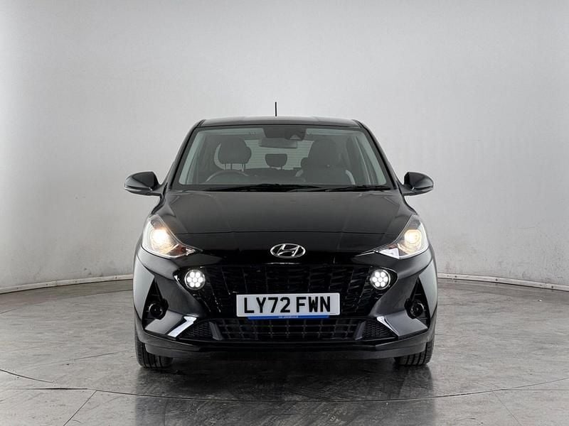 Used Hyundai i10 Premium 67 HP (49 kW) 2023 Black Hatchback