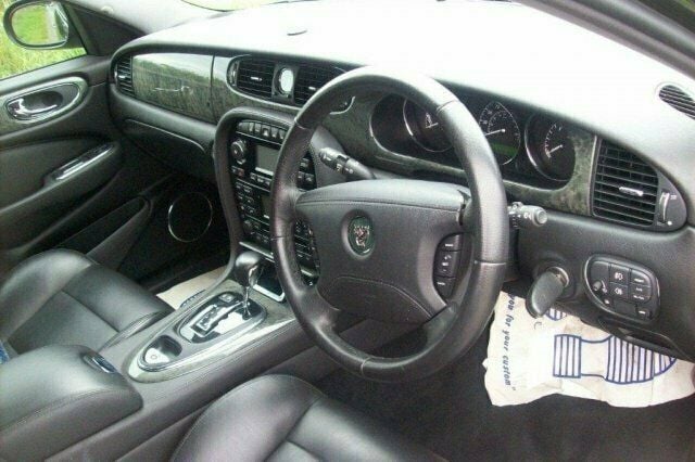 Used Jaguar XJ8 2004 Sedan