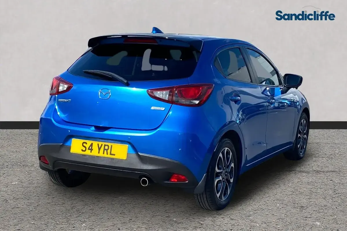 Used Mazda 2 Inclusive 90 HP (66 kW) 2018 Blue Hatchback