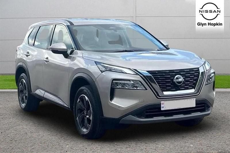 New Nissan X-Trail Acenta Premium 163 HP (119 kW) 2025 Silver SUV