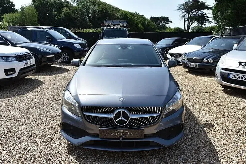 Used Mercedes A180 Executive 109 HP (80 kW) 2016 Grey Hatchback