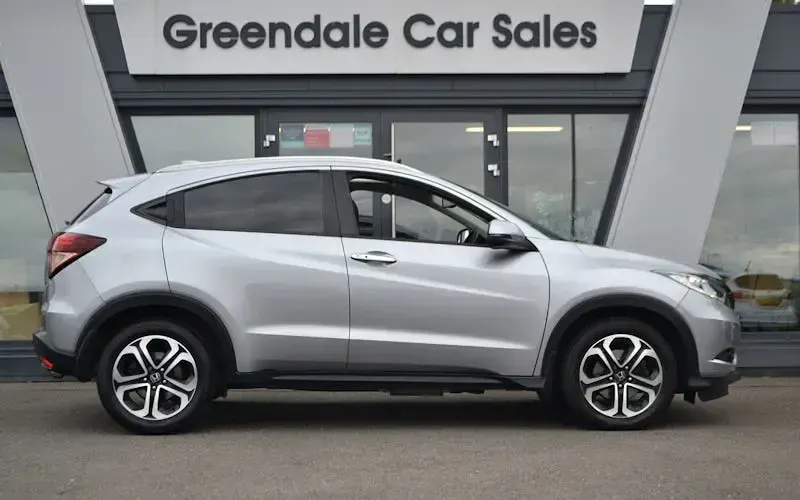 Used Honda HR-V EX 131 HP (96 kW) 2017 Silver SUV
