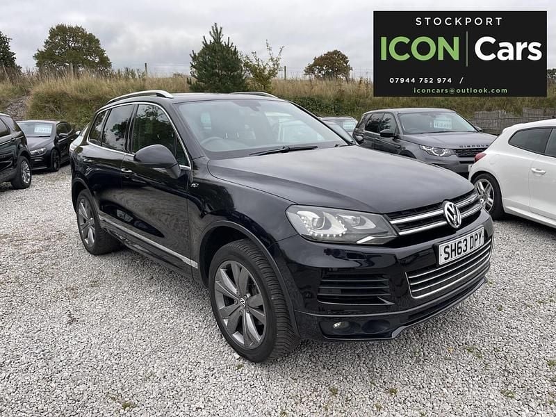 Black Used 2013 VW Touareg R-line SUV | £10,995 (Fair price) - Image 1/4